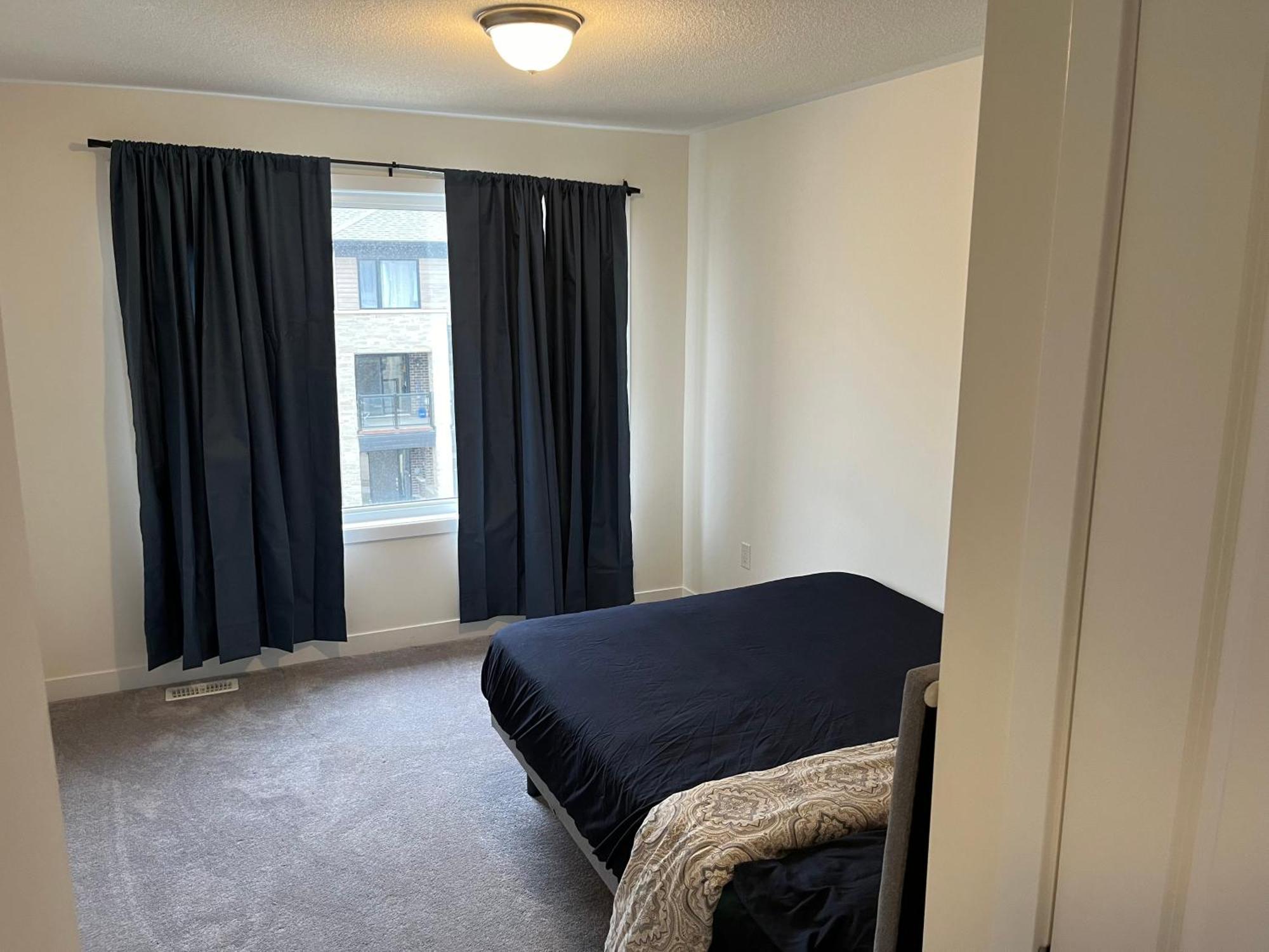 Apartment Luxury Brand New Townhouse In Ontario
